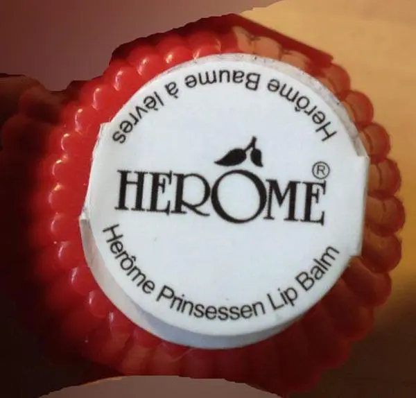 Photo de l’avis officiel: HEROME Prinsessen Lip Balm Baume à lèvres — risque: Étouffement