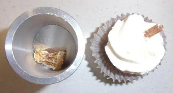 Photo de l’avis officiel: Autour du Bain Mini-Cupcake Orange-Cannelle Produit de bain — risque: Risque chimique & Étouffement