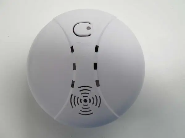 Foto aus der offiziellen Meldung: Pentagon Carbon Monoxide Alarm Kohlenmonoxiddetektor — Risiko: Atemlähmung