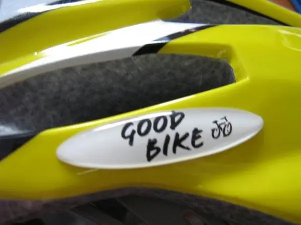 Foto dell’avviso ufficiale: Good bike / Bottari Europe Bicycle helmet RACE Casco da bicicletta — rischio: Lesioni