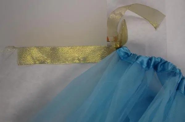 Photo from the official notice: MEILIYA fancy-dress costume — injuries risk