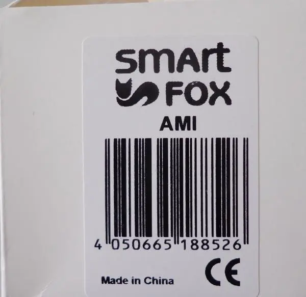 Foto aus der offiziellen Meldung: smart FOX Reisestecker Adapter — Risiko: Elektrischer Schlag