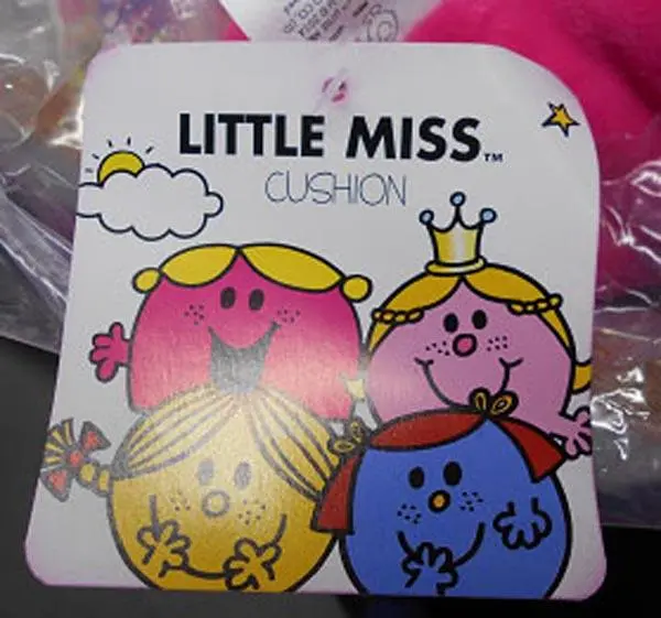 Foto do aviso oficial: CHARACTER WORLD "Little Miss" Cushion Almofada — risco: Engasgamento