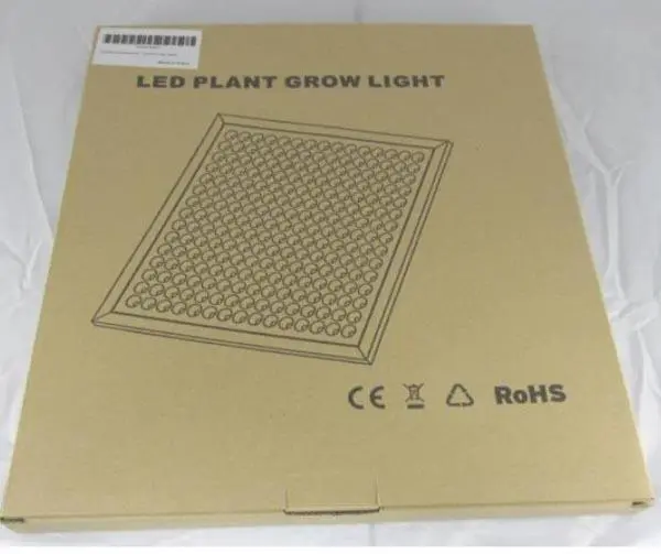 Foto aus der offiziellen Meldung: LED PLANT GROW LIGHT LED-Pflanzenlicht — Risiko: Elektrischer Schlag