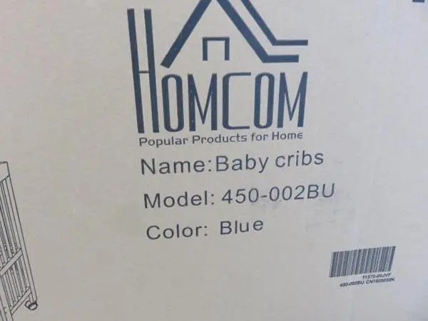 Foto aus der offiziellen Meldung: HomCom Baby Cribs Holzbett — Risiko: Einklemmen