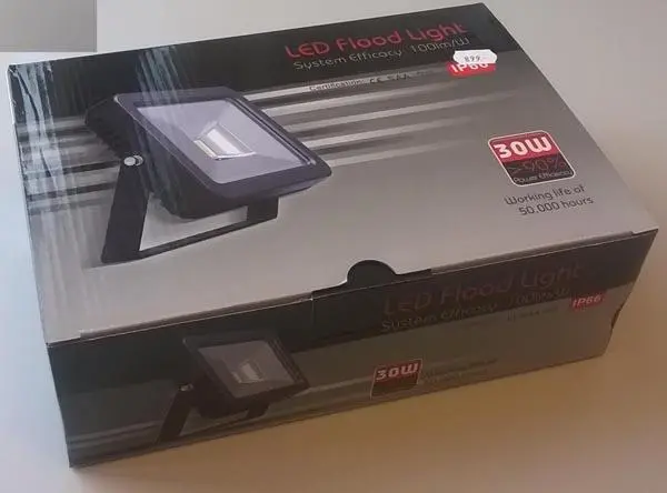 Foto do aviso oficial: inLED LED Flood Light Projetor LED — risco: Choque elétrico