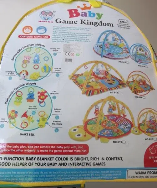 Foto do aviso oficial: BEIYING TOYS Baby Game Kingdom Play-mat com brinquedos — risco: Engasgamento