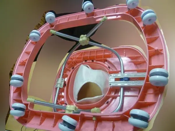 Foto aus der offiziellen Meldung: TASPINAR Baby Walker — Risiko: Ersticken & Verletzungen
