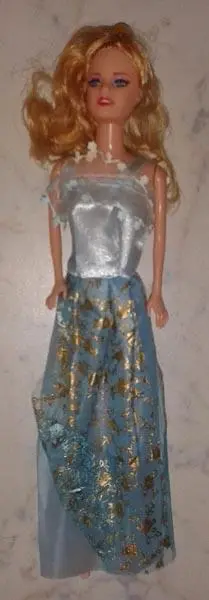 Foto do aviso oficial: Sparkle girl Boneca de plástico — risco: Químico (A12/0758/17)