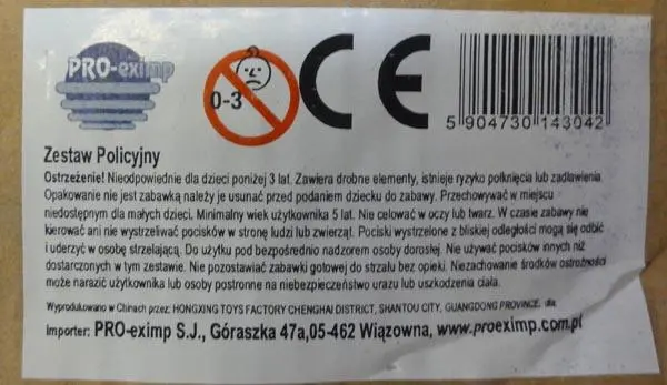 Foto aus der offiziellen Meldung: PRO EXIMP Police / Zestaw policyjny Spielzeug-Polizei-Set — Risiko: Ersticken