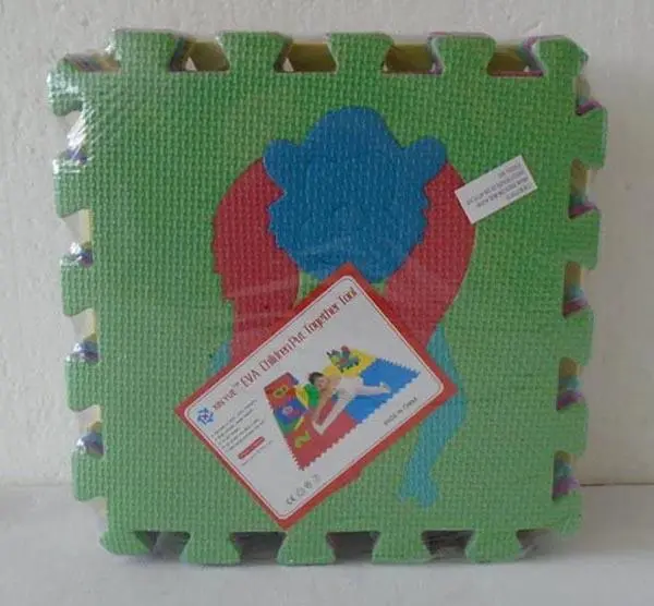 Foto aus der offiziellen Meldung: Xin Yue EVA Children Put Together Tool Schaumpuzzlematte — Risiko: Ersticken