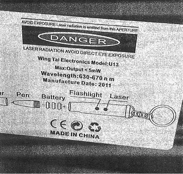 Foto do aviso oficial: Wing Tai Electronics Barrett 50 Chaveiro com luz LED e laser — risco: Lesões oculares