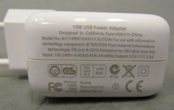 Photo de l’avis officiel: Foxink USB Power Adapert Unité d’alimentation électrique — risque: Choc électrique & Incendie