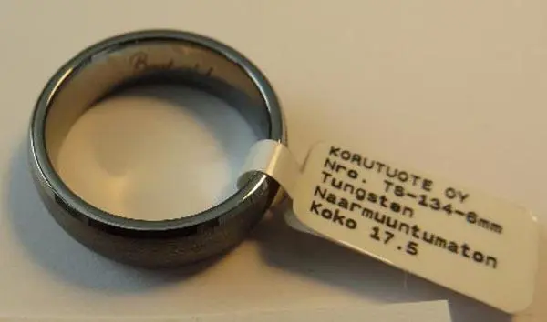 Photo de l’avis officiel: Suomen Korutuote Beat of Love Bague — risque: Risque chimique