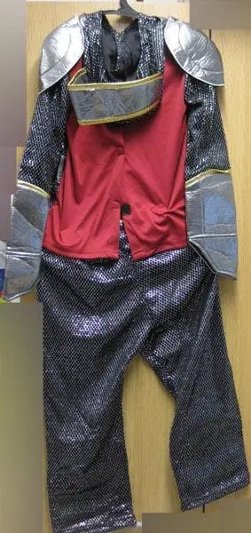 Photo de l’avis officiel: Mighty Knight Costume de fantaisie — risque: Brûlures & Blessures