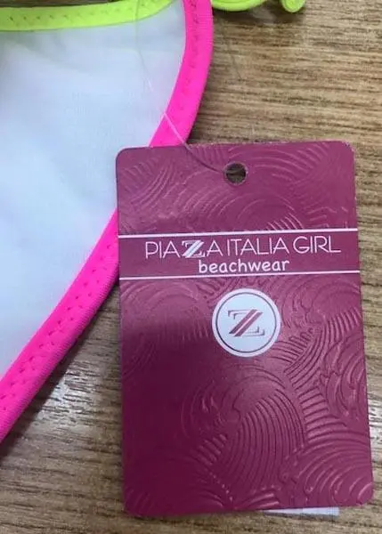 Photo de l’avis officiel: Piazza Italia Girl Beach Wear Bikini pour filles — risque: Blessures (A12/1247/17)