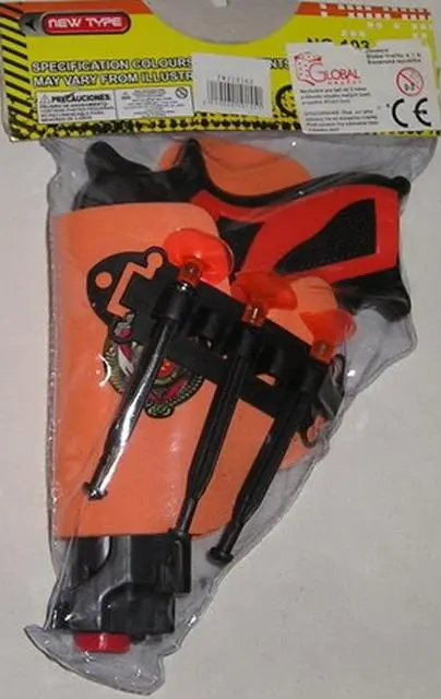 Photo from the official notice: POLICE GUN toy gun — choking risk (0555/11)