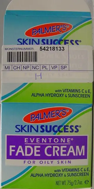 Foto do aviso oficial: Palmer Creme de clareamento da pele  1)Palmer’s Skin Success E — risco: Químico