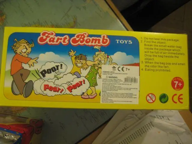 Foto uit de officiële melding: Henbrandt Stinkbom „Fart Bomb” — risico: Gehoorschade
