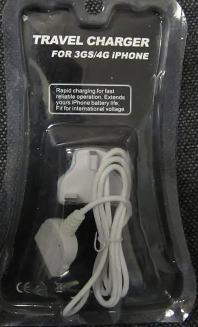 Foto dell’avviso ufficiale: Caricabatterie da viaggio per 3GS/4G iPhone (N) — rischio: Scossa elettrica