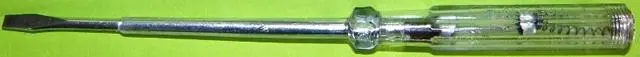Photo from the official notice: W.I.S. euro-one voltage tester set "6pcs tester pen" — electric shock risk