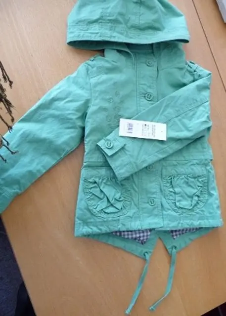 Foto uit de officiële melding: Reserved Kids Kinderkleding — risico: Verwonding & Verwurging