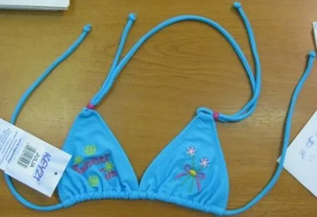 Photo de l’avis officiel: Keyzi Bikini de fille — risque: Blessures & Etranglement (1113/11)