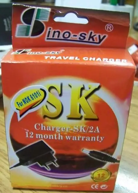 Foto uit de officiële melding: SINO-SKY Oplader voor mobiele telefoon "SK Charger/Super Charg — risico: Elektrische schok & Brand