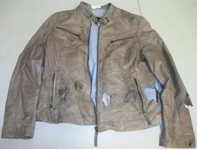 Foto dell’avviso ufficiale: Snap Shot Giacca in pelle — rischio: Rischio chimico