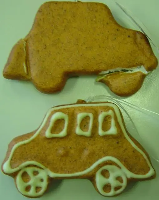 Photo de l’avis officiel: Article décoratif — imitation biscuits "Cookie Au — risque: Étouffement