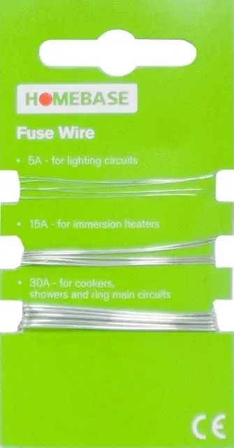 Foto aus der offiziellen Meldung: 1.        B &amp; Q, 2.        Wilkinson, 3.        Homebase, 4.        Masterplug Sicherungsdraht 5, 15 &amp; — Risiko: Verbrennungen & Feuer