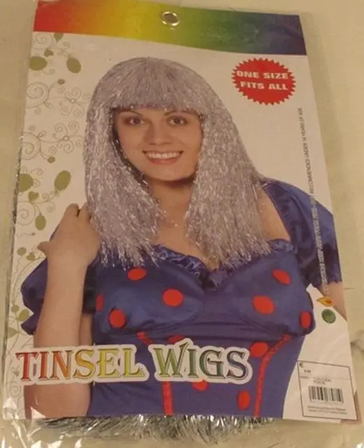 Photo de l’avis officiel: Tinsel Wigs Perruque de jouet — risque: Brûlures & Incendie