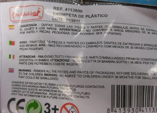 Photo from the official notice: Fantastiko toy trumpet — choking risk (0623/12)