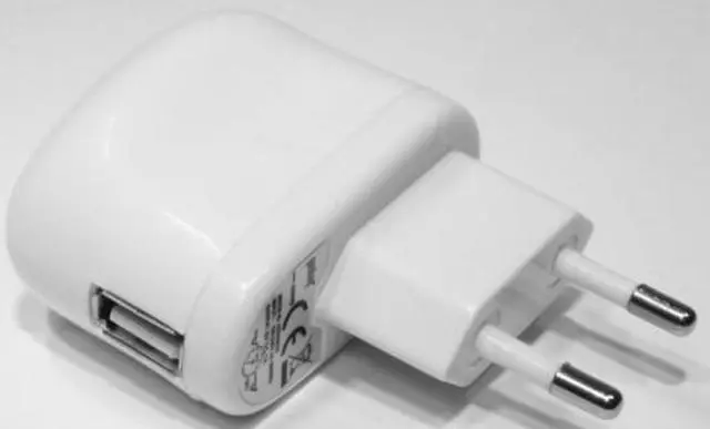 Foto do aviso oficial: Goobay Adaptador de rede — risco: Choque elétrico