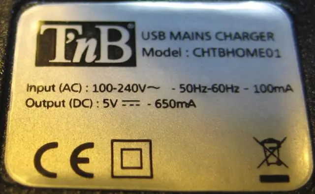 Foto do aviso oficial: T'nb Adaptador da rede AC «Kit de Recarga Universal» — risco: Choque elétrico
