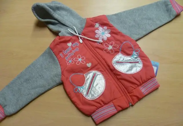 Photo from the official notice: Poldo children’s jacket — strangulation risk