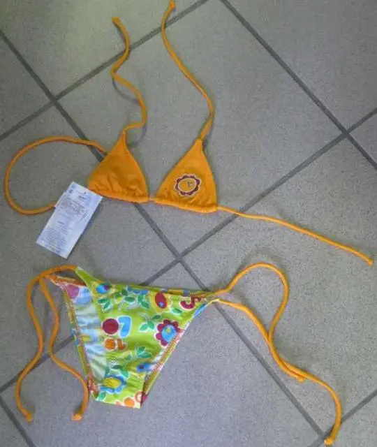 Foto dell’avviso ufficiale: Keyzi Bikini da ragazza — rischio: Lesioni & Strangolamento (A12/1023/12)