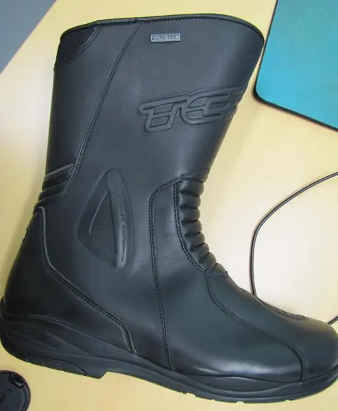 Photo de l’avis officiel: TCX Xfive Plus Bottes de moto — risque: Blessures