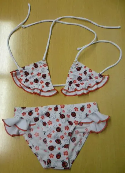 Photo de l’avis officiel: Georgo's Bikini de fille — risque: Blessures & Etranglement