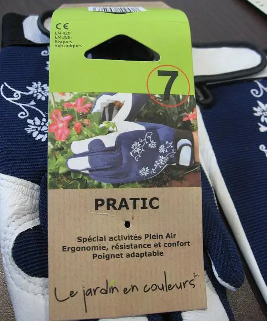 Foto aus der offiziellen Meldung: AJS - Le jardin en couleurs Pratic Gartenhandschuhe &amp; #13; &amp; #13; — Risiko: Chemikalie