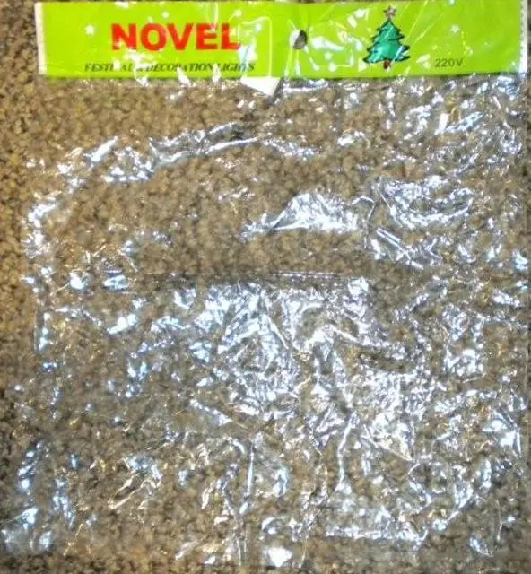 Photo de l’avis officiel: Novel Festive Decoration Lights Chaîne d’éclairage &amp; #13; — risque: Choc électrique