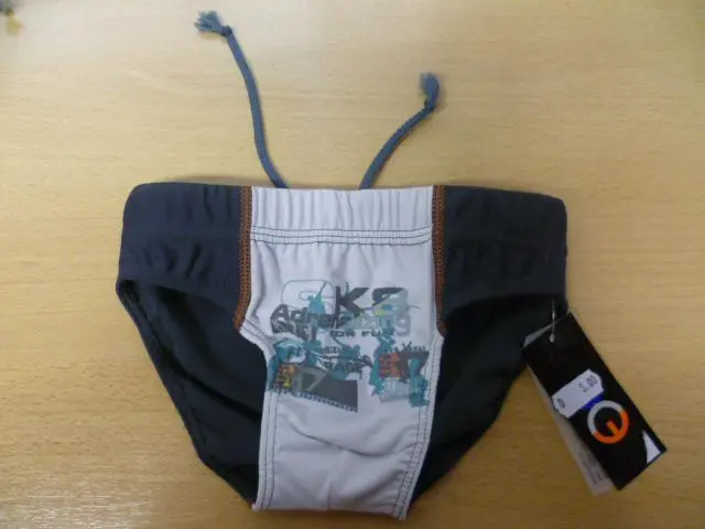 Foto do aviso oficial: Bizhu Traje de natação do puto — risco: Ferimentos