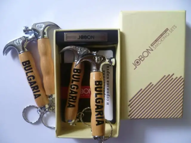 Photo from the official notice: Jobon novelty lighters — burns & fire risk (A12/1291/12)