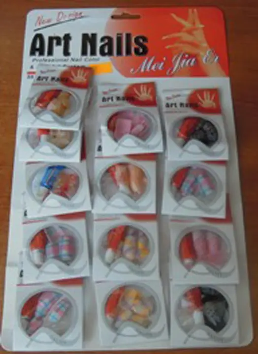 Foto aus der offiziellen Meldung: 1. Mei Jia Er 2. LaMeiLa 3. SPL 4. Xi 1. – 5.: Art Nails Professional Nail Color &amp; Nail Art System Falsche — Risiko: Chemikalie