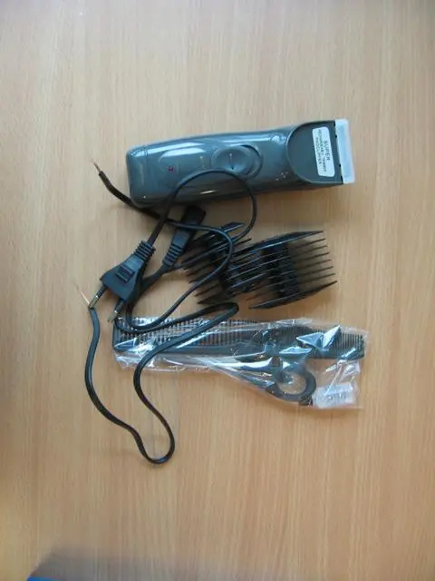 Foto dell’avviso ufficiale: JINGHAO ProclipperProclipperUnknownUnknown Trimmer per capelli — rischio: Scossa elettrica & Incendio