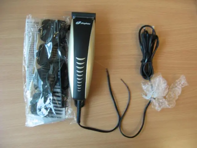 Foto dell’avviso ufficiale: JINGHAO ProclipperProclipperUnknownUnknown Trimmer per capelli — rischio: Scossa elettrica & Incendio