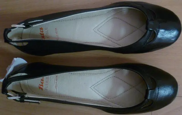 Photo de l’avis officiel: BATA FLEXIBLE PELLA VERA Chaussures pour dames et #13; &amp; #13; — risque: Risque chimique