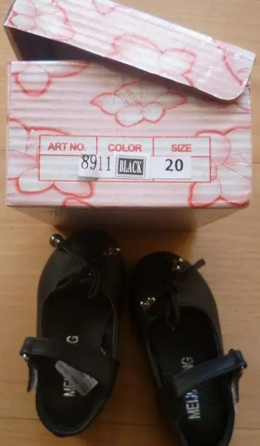 Photo de l’avis officiel: TONGXIE MEIJIALONG Chaussures pour filles &amp; #13; &amp;#13; &amp;#13; — risque: Étouffement