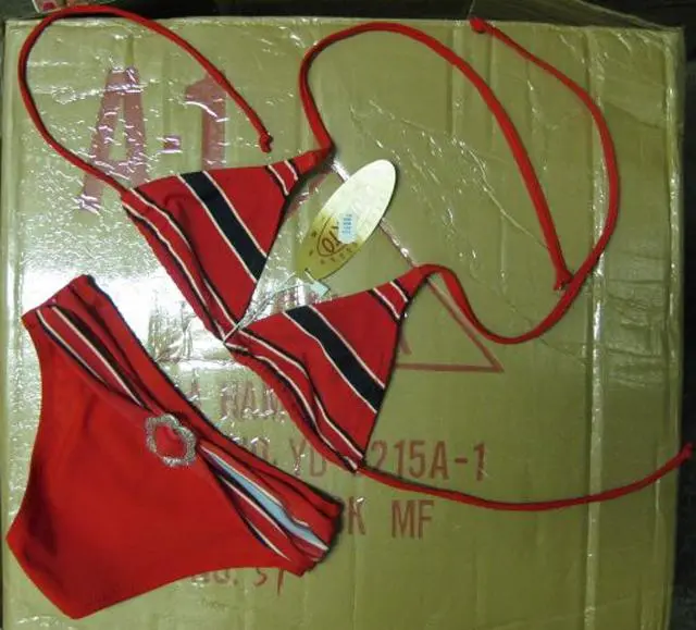 Photo de l’avis officiel: Robesto Bikini des filles — risque: Blessures & Etranglement (A12/1677/12)