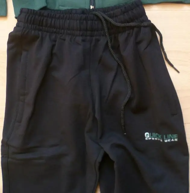 Foto uit de officiële melding: Quick line Kinderkleding set — risico: Verwonding & Verwurging